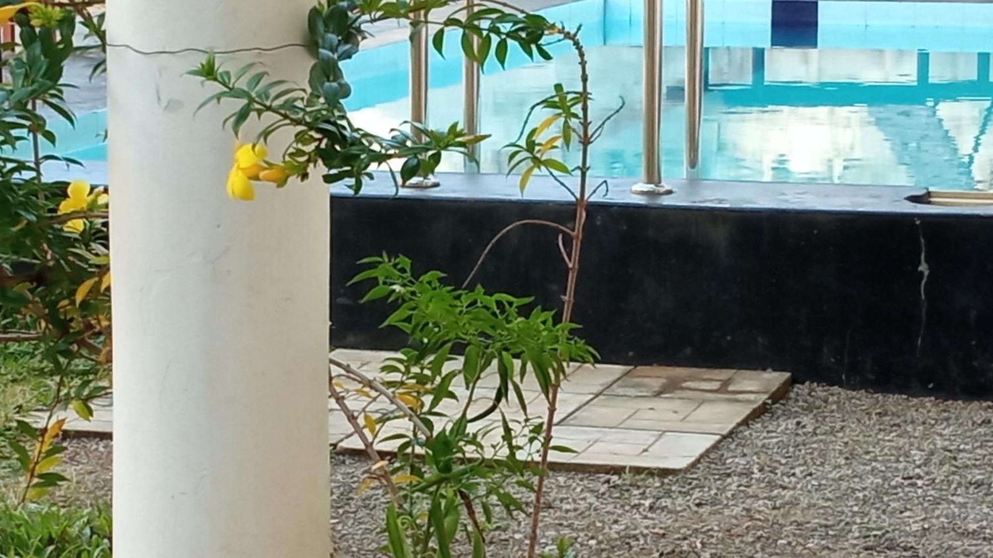Bed and Breakfast Share Safari House Udawalawe Esterno foto